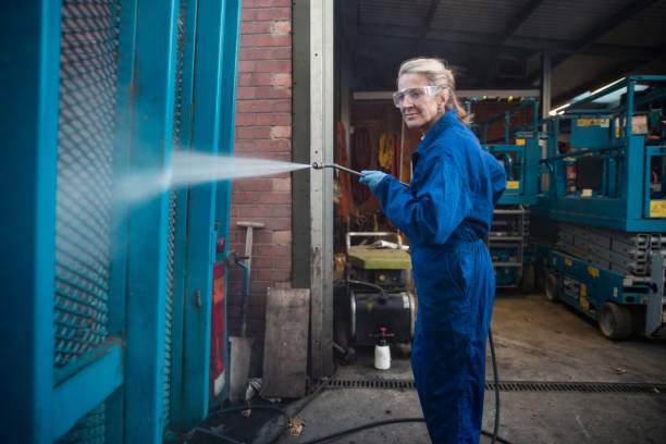 Best Rust Removal  in East Bakersfield, CA
