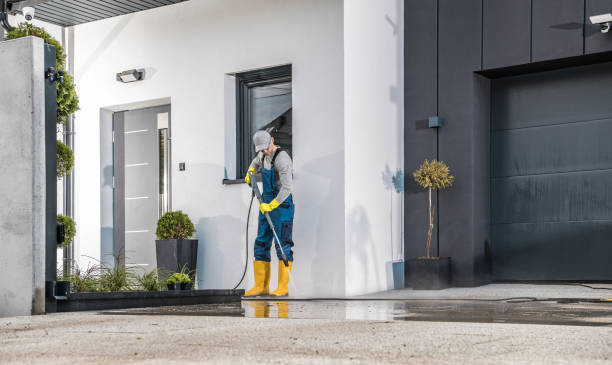 Professional Pressure Washing Services in East Bakersfield, CA